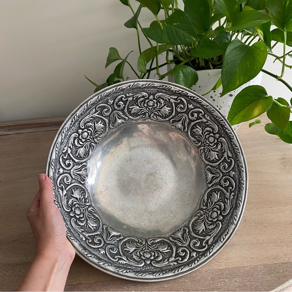 Wilton Armetale William & Mary Large Bowl
